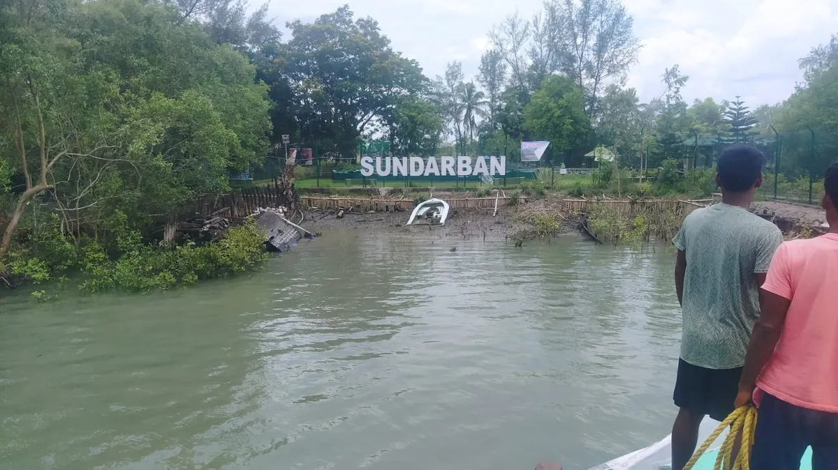 Boat jetty at Sundarban with the welcome sign behind